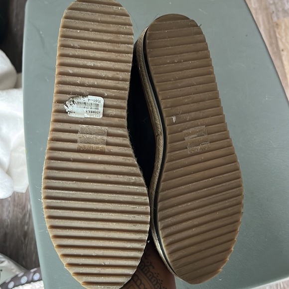 Size 8.5W - Black Slip On shoes with platform - in every story brand - Picture 3 of 5